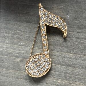 Rose Gold and Crystal Music Note Brooch